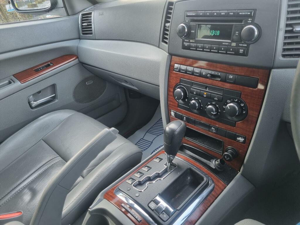 Jeep Grand Cherokee Estate V8 Crd Overland 200707 Silver #20