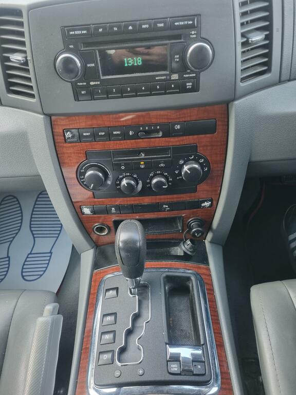 Jeep Grand Cherokee Estate V8 Crd Overland 200707 Silver #18