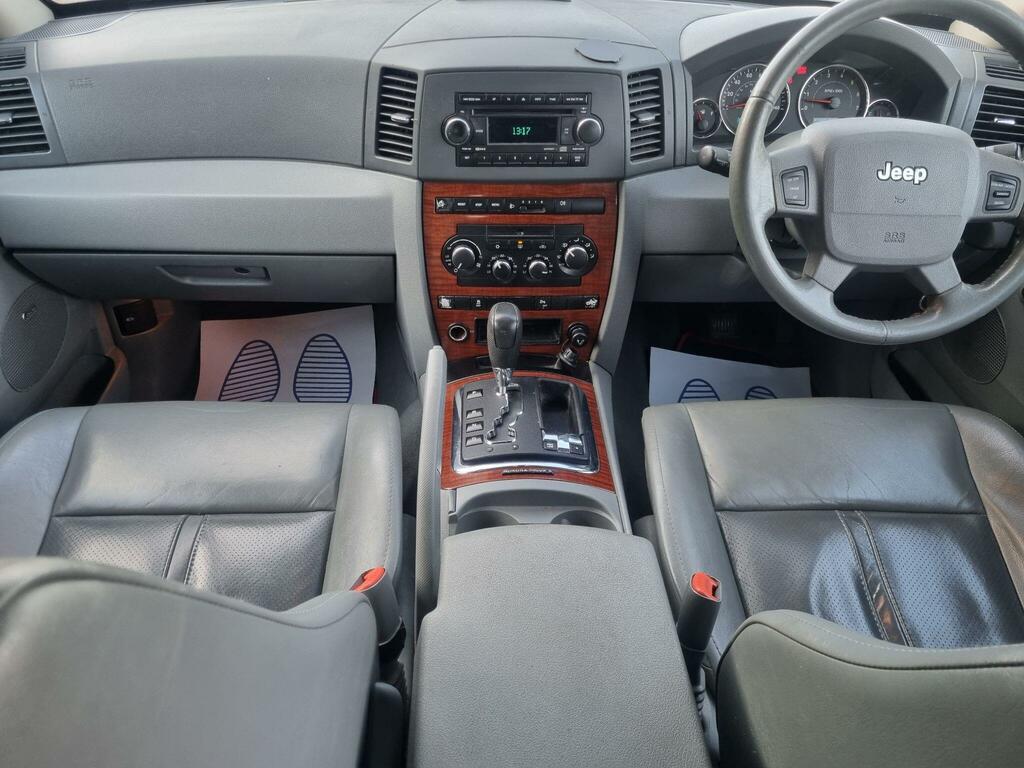 Jeep Grand Cherokee Estate V8 Crd Overland 200707 Silver #13