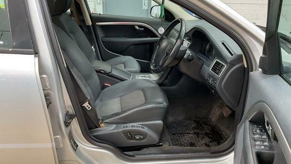 Volvo V70  Blue #9
