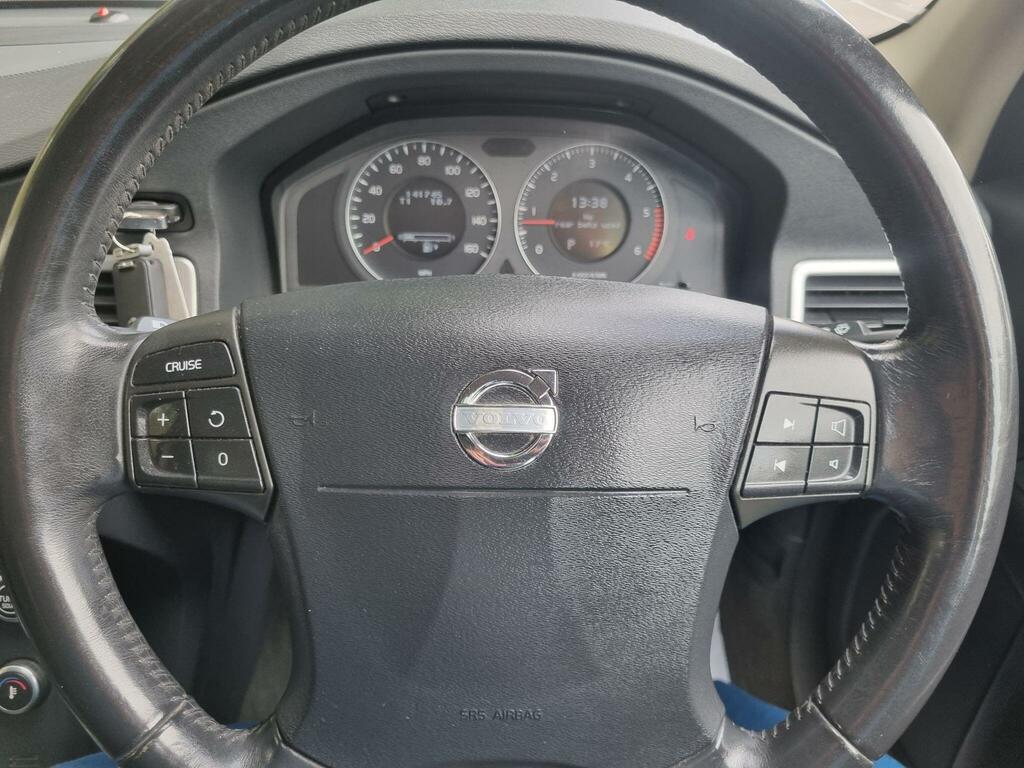 Volvo V70 2.4 D5 Se Estate Grey #18