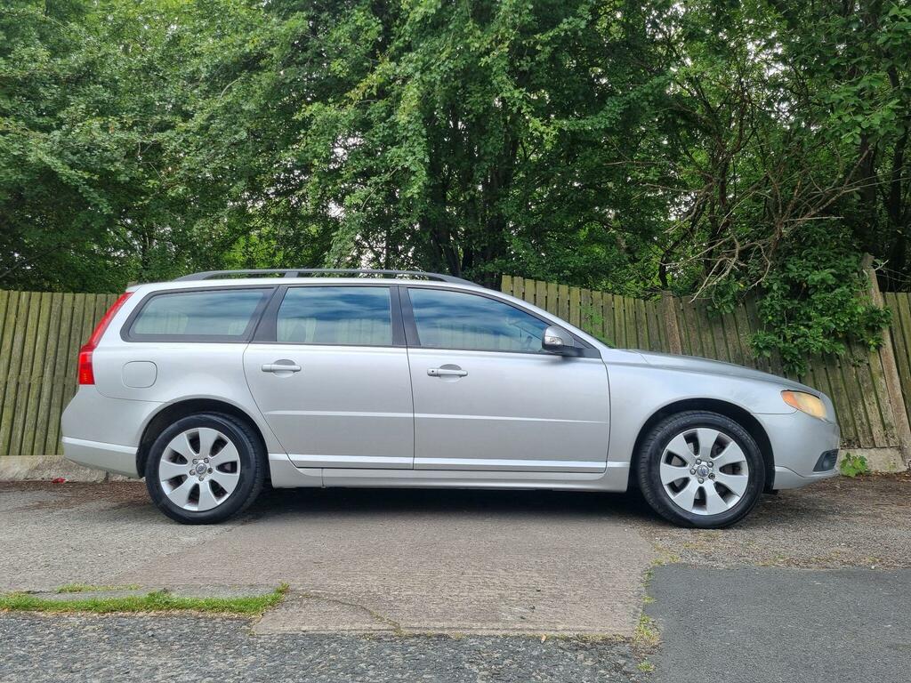 Volvo V70 2.4 D5 Se Estate Grey #8