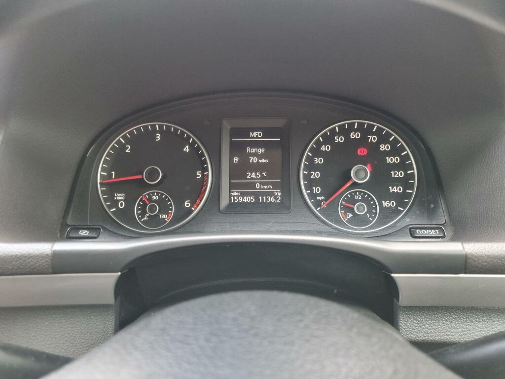 Volkswagen Touran Mpv Blue #21