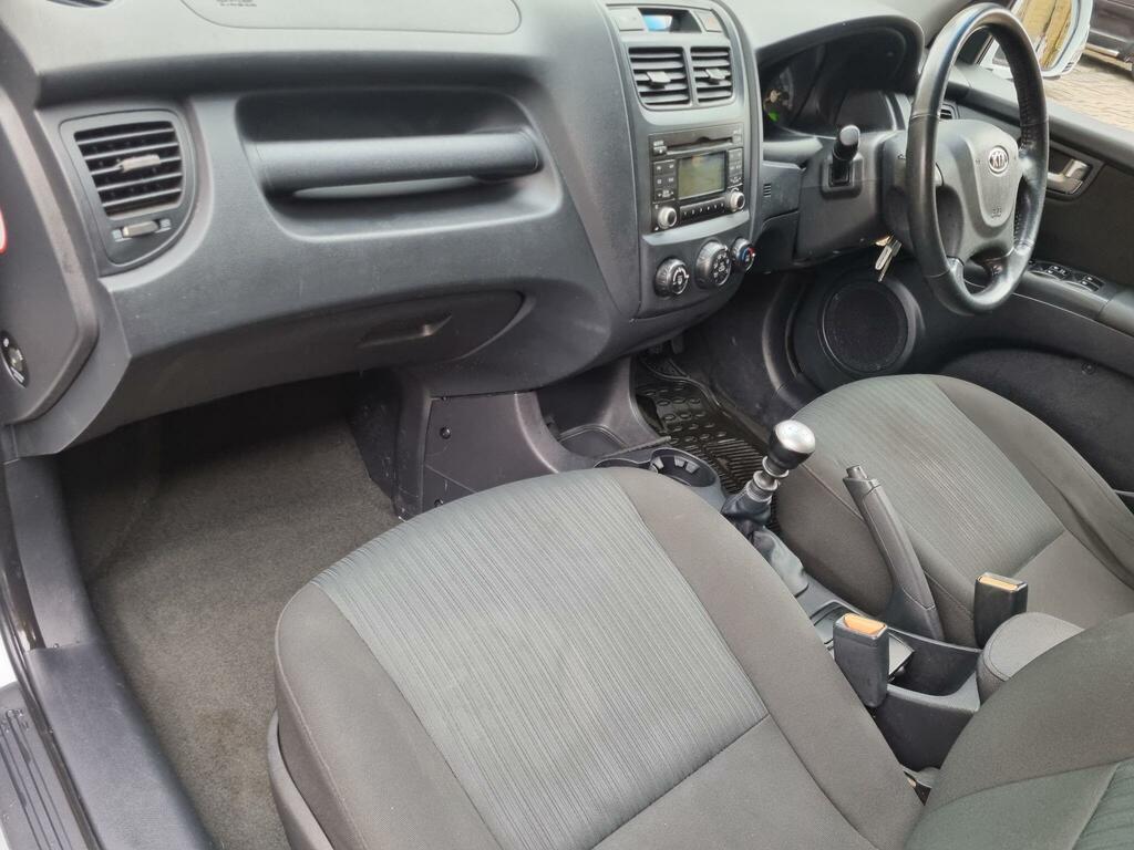 Kia Sportage 2.0 Crdi Black #15