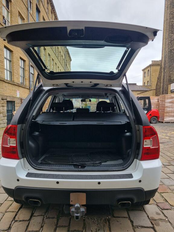 Kia Sportage 2.0 Crdi Black #11