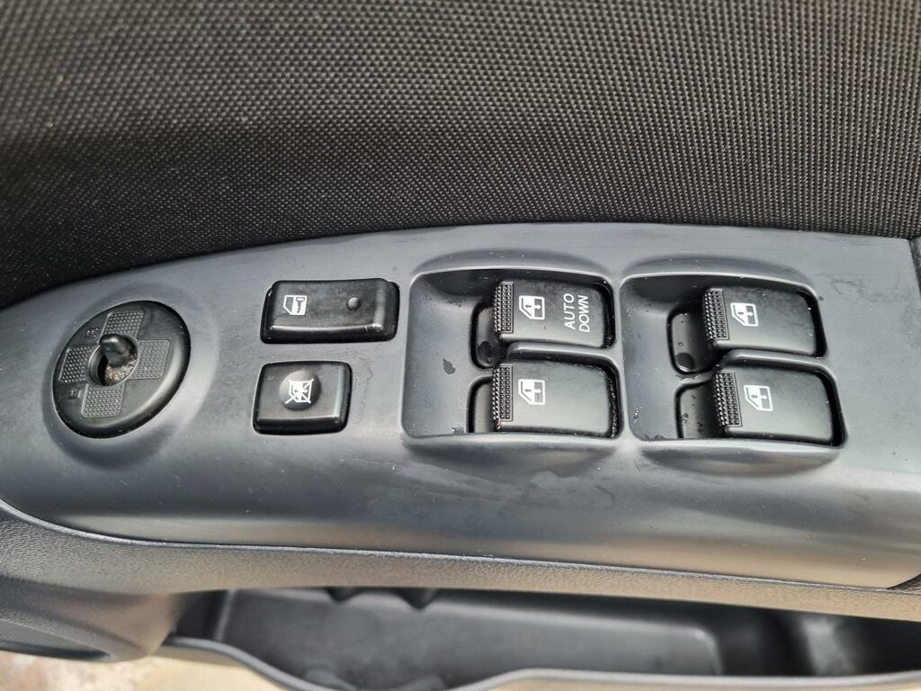 Kia Sportage 2.0 Crdi Black #21