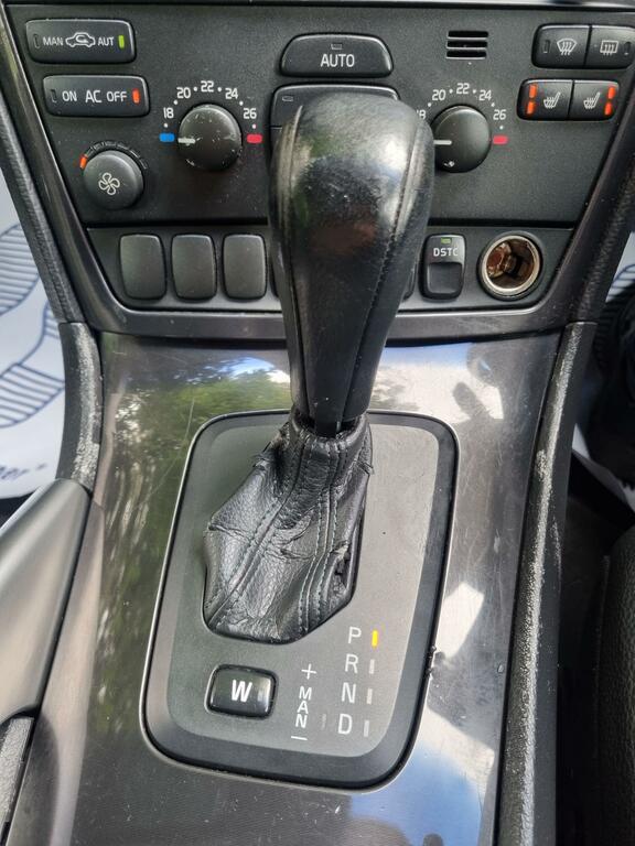 Volvo XC70 2.5 T Awd Estate Blue #23