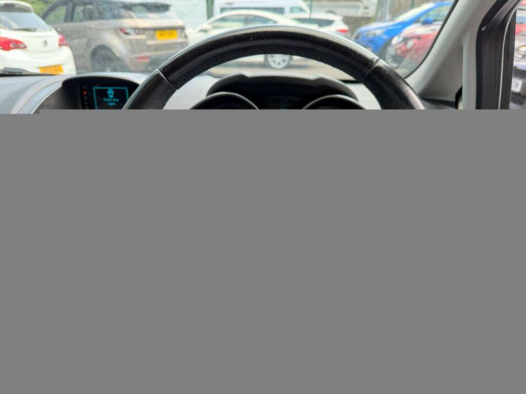 Ford Fiesta 1.2 Fiesta Zetec YM15XPC White #6