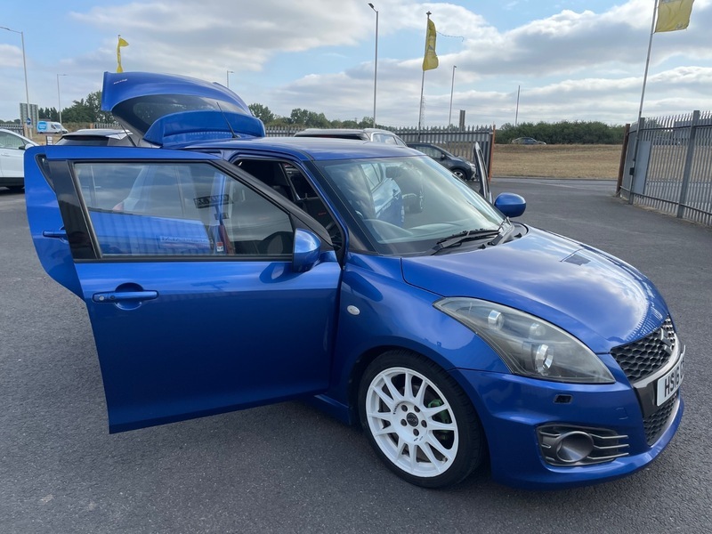 Suzuki Swift Sport Blue #4