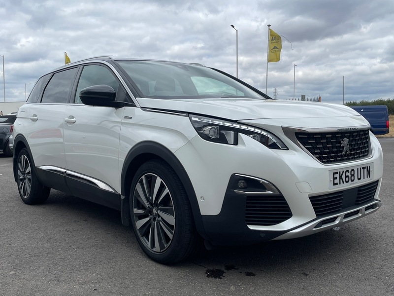 Peugeot 5008 1.5 Bluehdi S S #2
