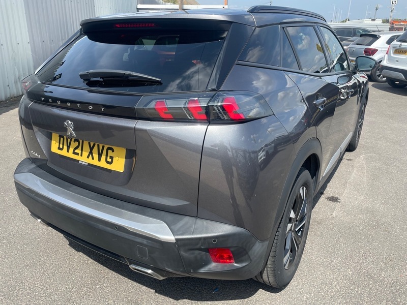 Peugeot 2008 Gt White #13