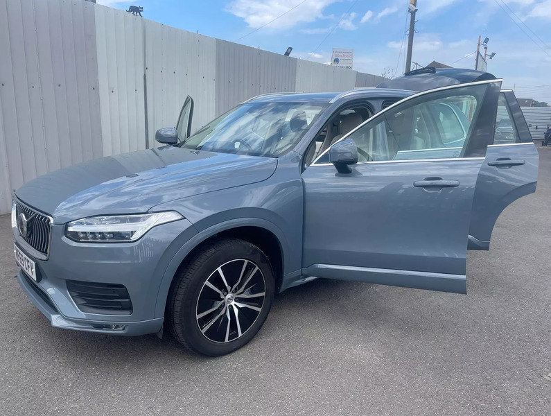 Volvo XC90 2.0 B5 Momentum Awd  #6