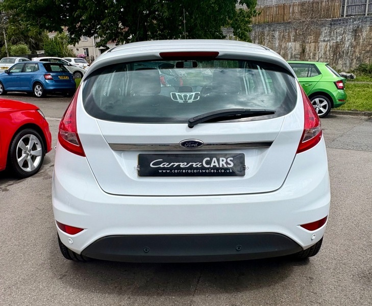 Ford Fiesta Zetec Tdci White #5