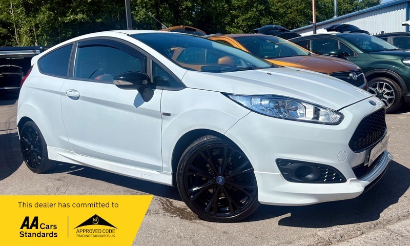 Ford Fiesta Zetec S White
