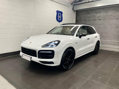 Porsche Cayenne 3.0 V6 E-hybrid