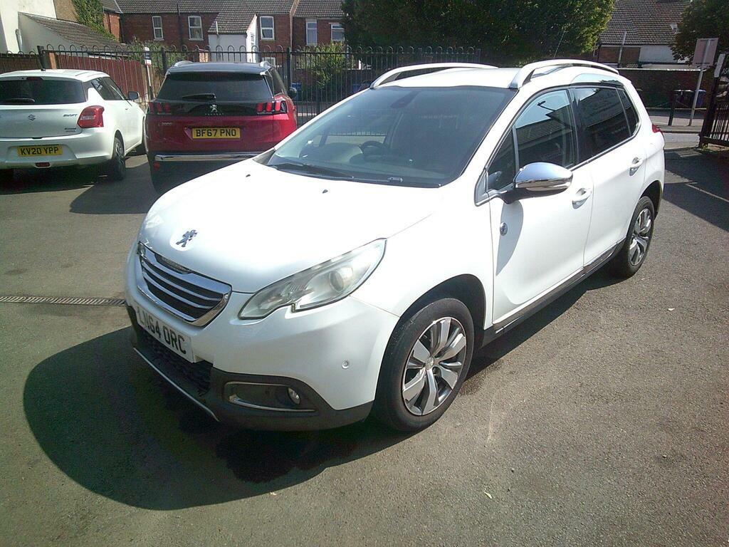 Peugeot 2008 1.2 Vti Puretech Crossway Euro 5 White #3