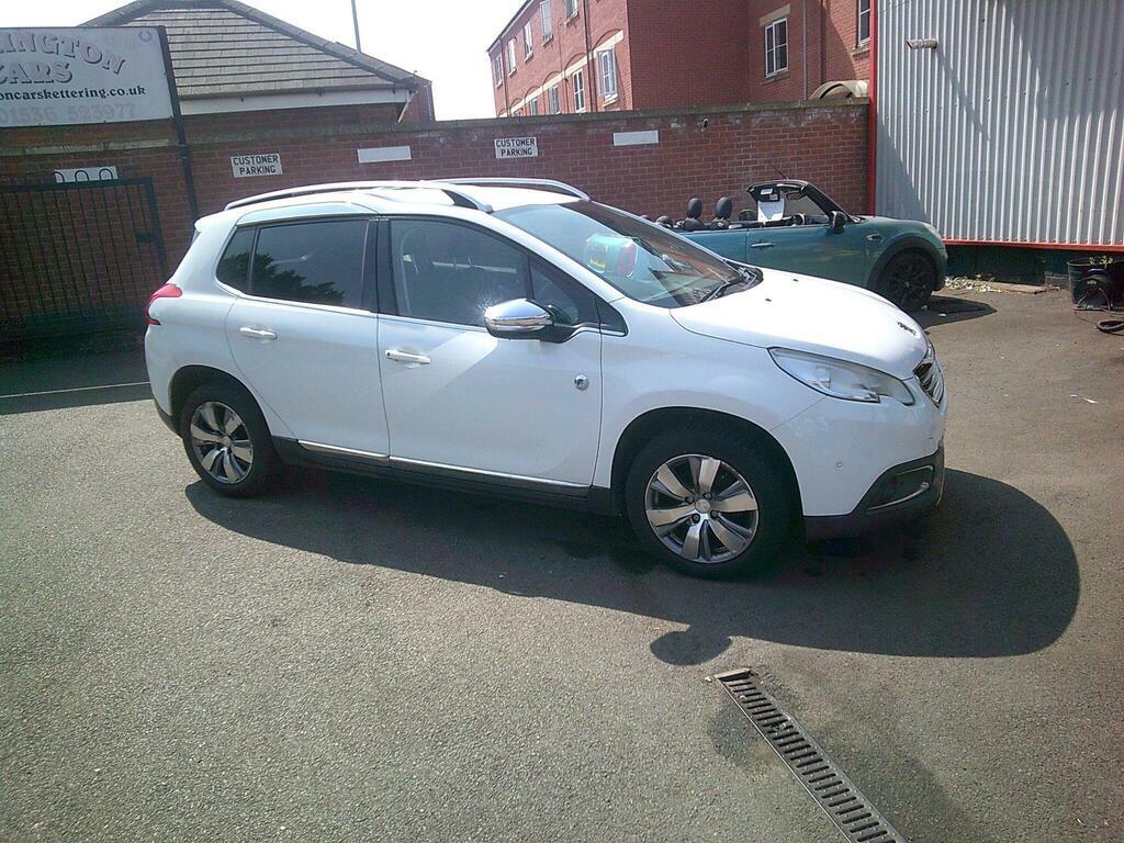 Peugeot 2008 1.2 Vti Puretech Crossway Euro 5 White #6