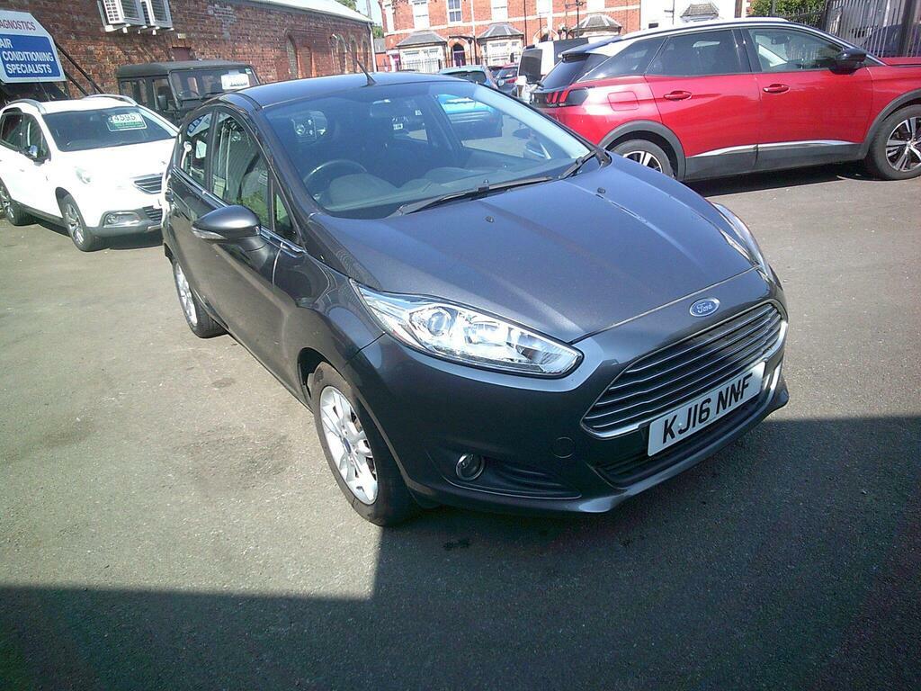 Ford Fiesta 1.25 Zetec Euro 6 Grey