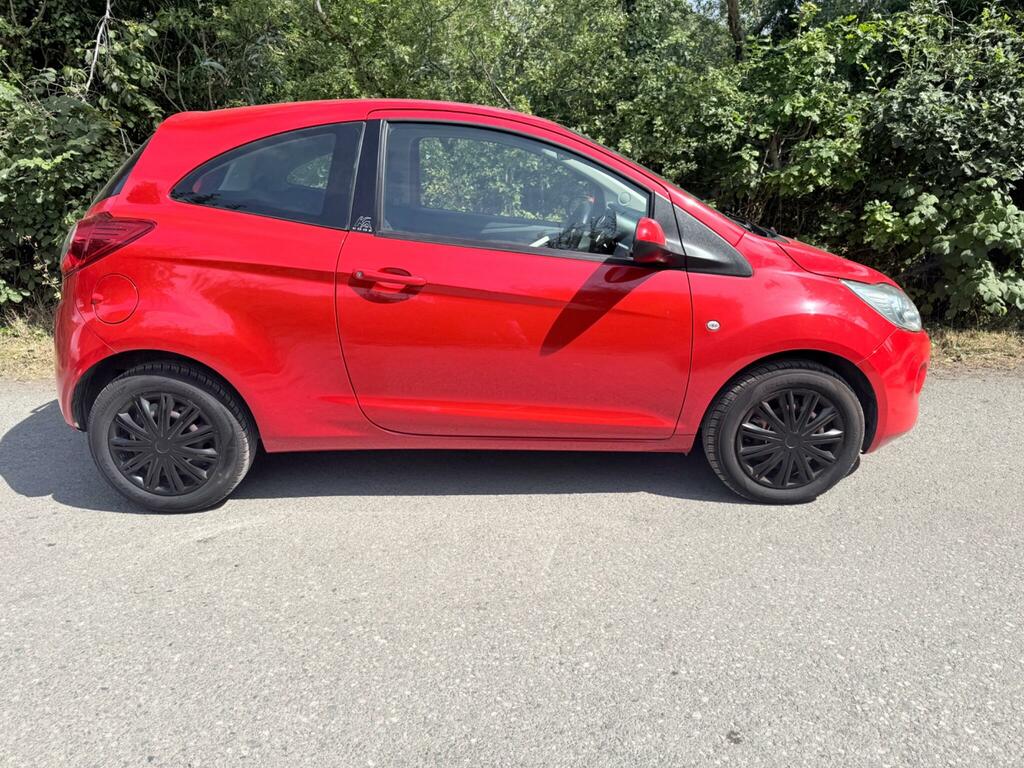 Ford KA Zetec 2013 62 Red #13