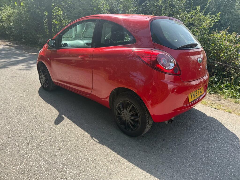 Ford KA Zetec 2013 62 Red #7