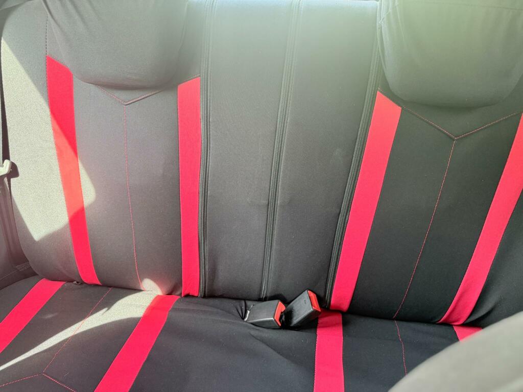 Ford KA Zetec 2013 62 Red #24