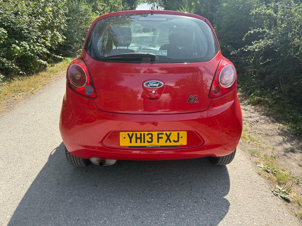 Ford KA Zetec 2013 62 Red #8