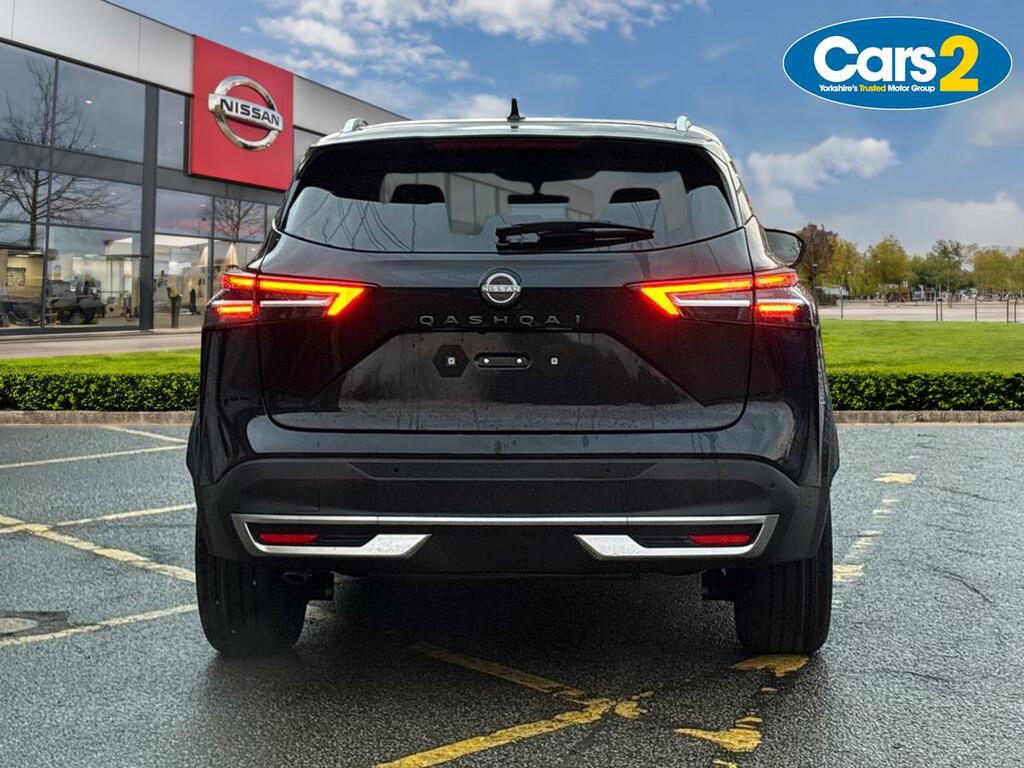 Nissan Qashqai 1.3 Dig-t Mh N-connecta Black #4