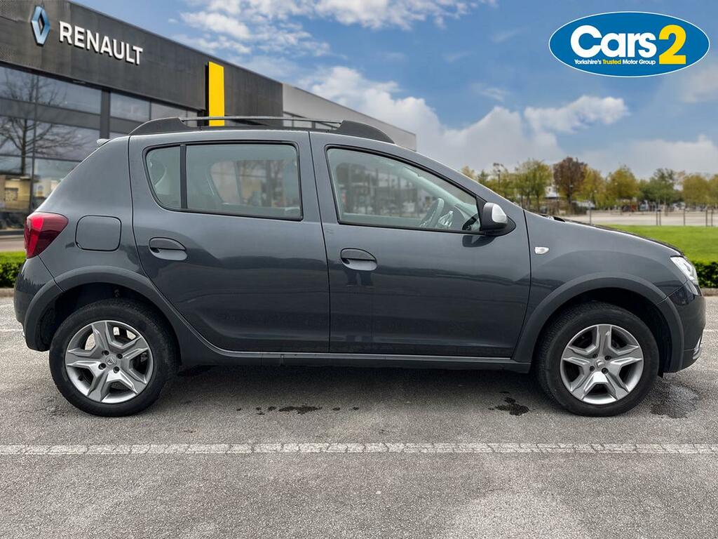 Dacia Sandero Stepway 0.9 Tce Comfort GC18AEZ Grey #2