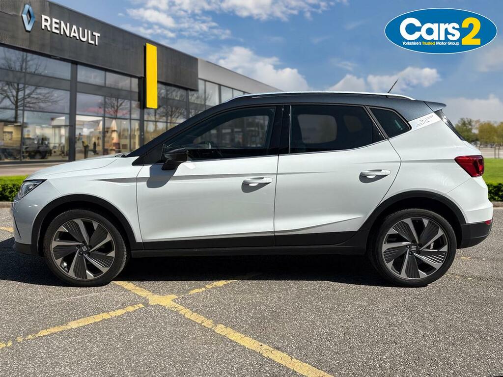 Seat Arona 1.0 Tsi 110 Fr Sport YF22EYS White #6
