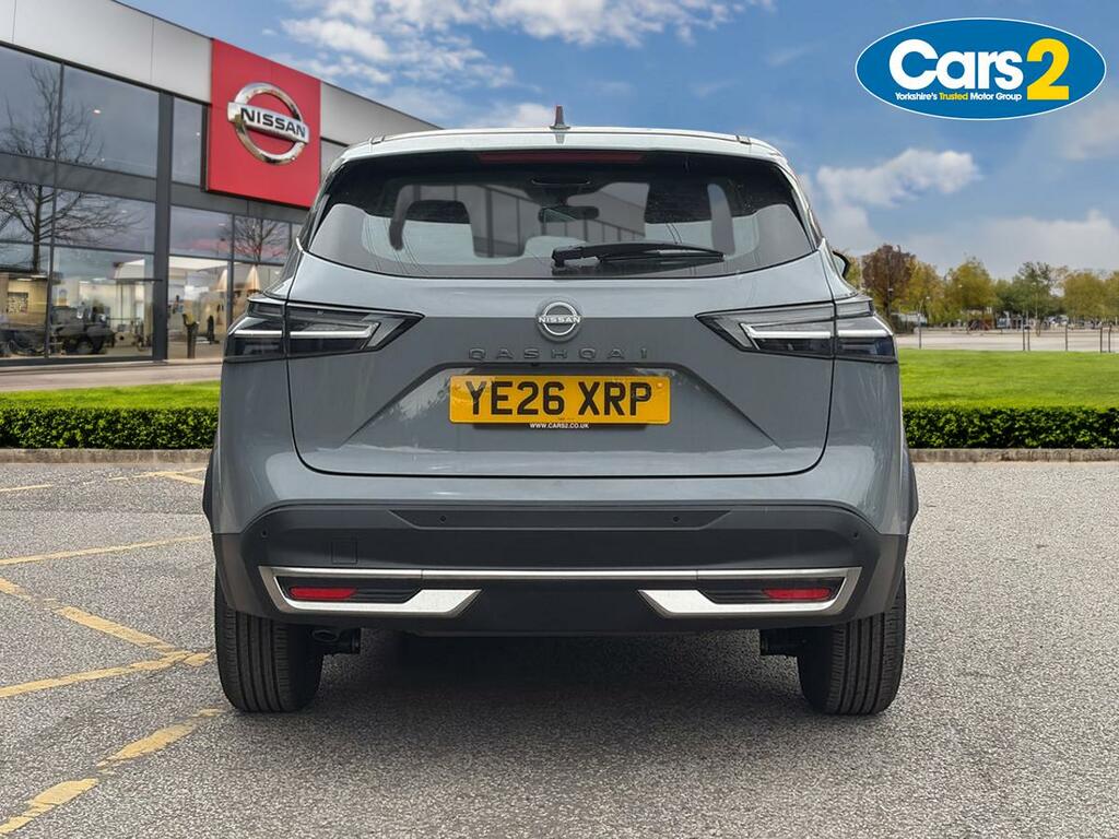 Nissan Qashqai 1.3 Dig-t Mh Acenta Premium YE26XRP Grey #4