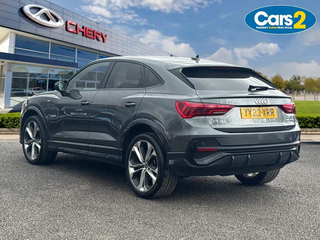Audi Q3 35 Tfsi Black Edition S Tronic YY23XRR Grey #5