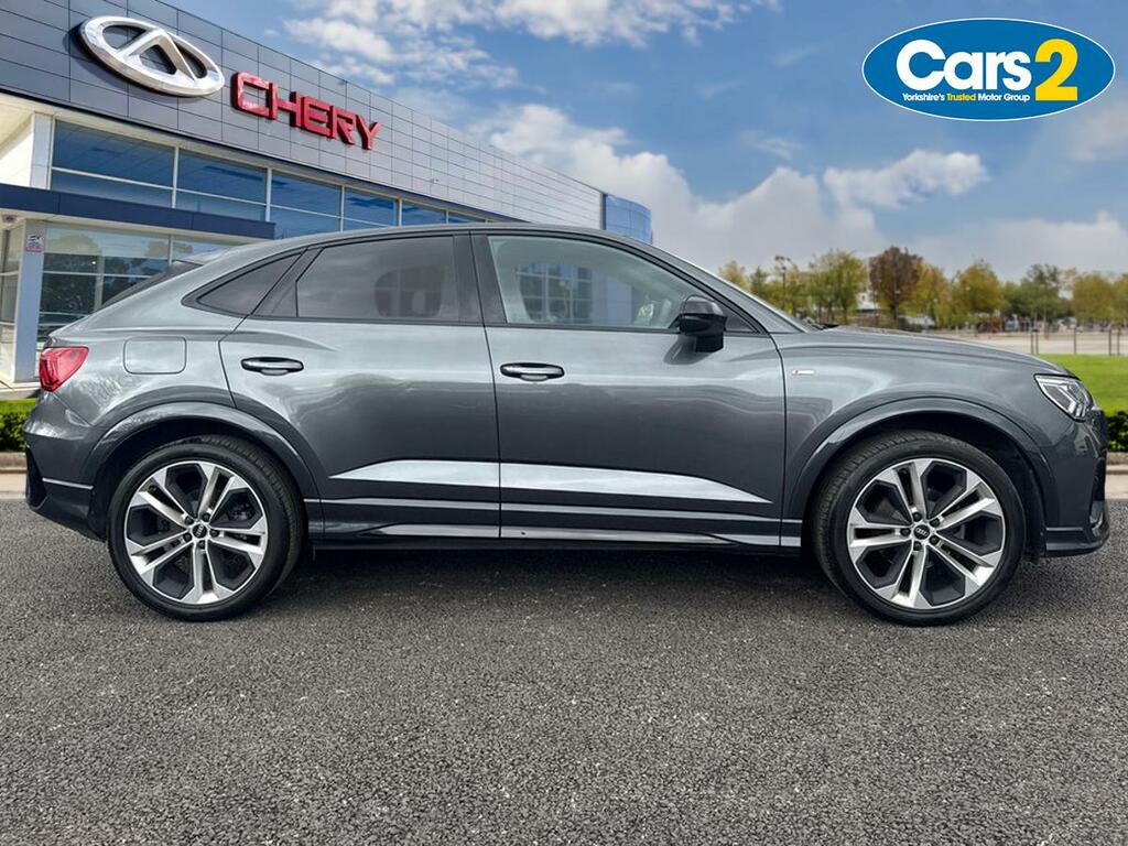 Audi Q3 35 Tfsi Black Edition S Tronic YY23XRR Grey #2