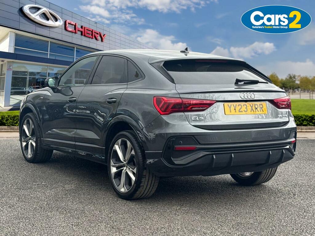 Audi Q3 35 Tfsi Black Edition S Tronic YY23XRR Grey #3