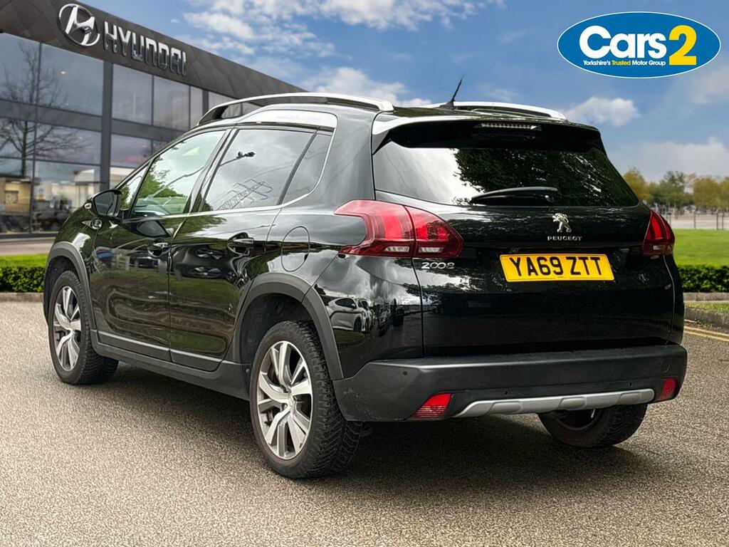 Peugeot 2008 1.2 Puretech 110 Allure Premium Black #5
