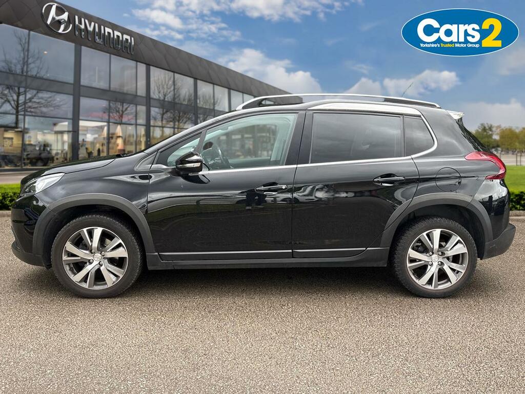 Peugeot 2008 1.2 Puretech 110 Allure Premium Black #6