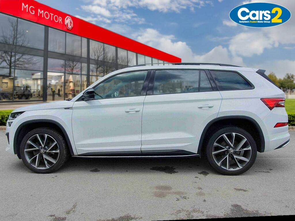 Skoda Kodiaq 1.5 Tsi Sport Line Dsg 7 Seat GD23LDU White #6