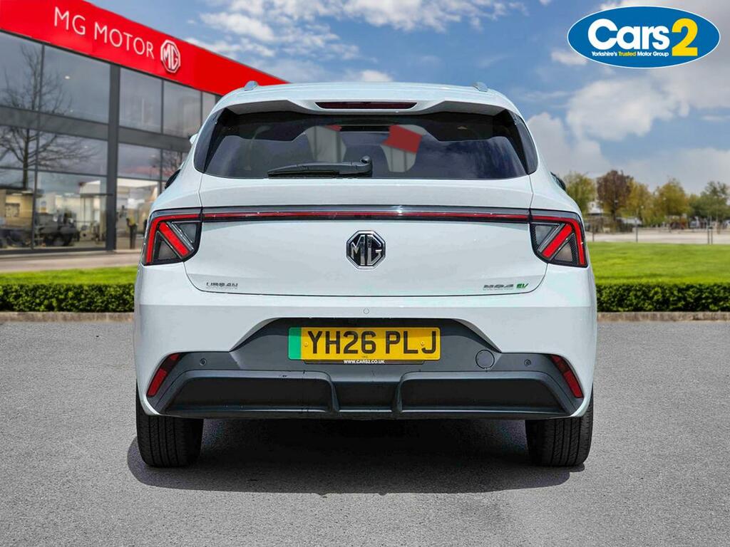 MG MG4 118Kw Premium Long Range 54Kwh YH26PLJ White #4