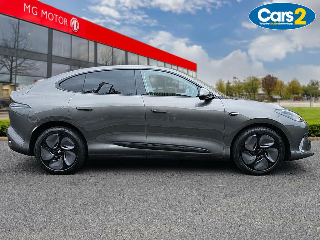 MG IM6 300Kw Long Range 100Kwh Silver #2