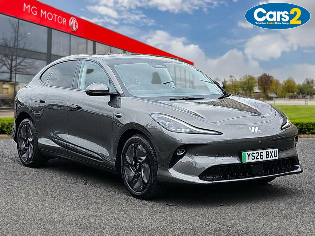 MG IM6 300Kw Long Range 100Kwh Silver