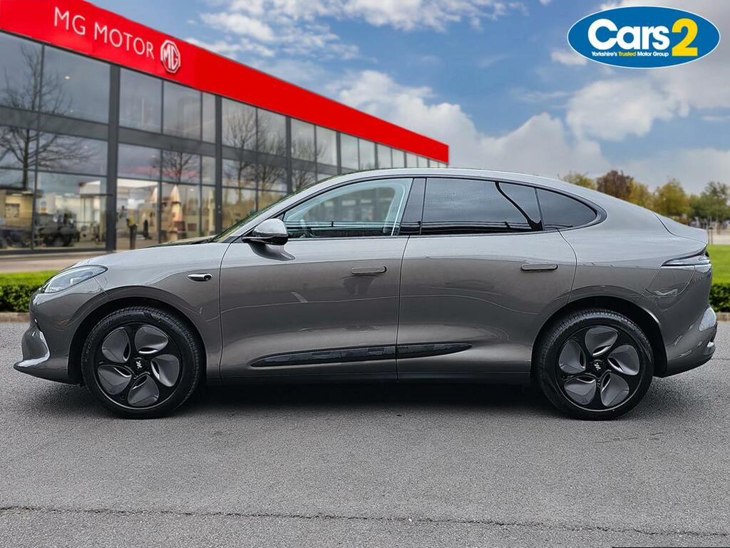 MG IM6 300Kw Long Range 100Kwh Silver #6