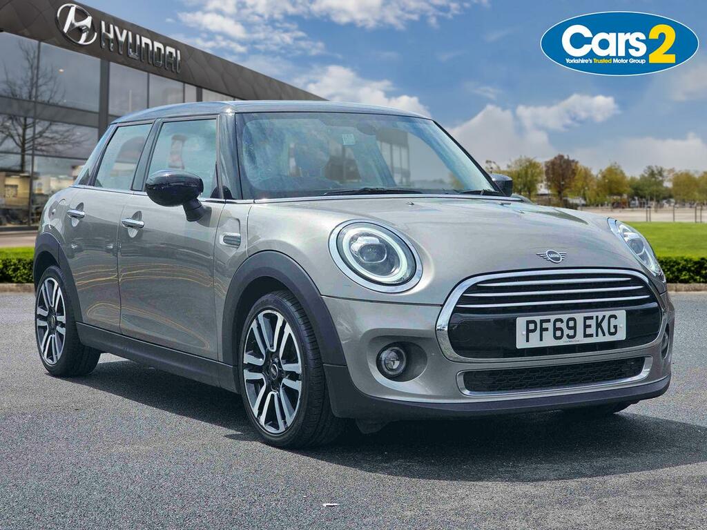 Mini Hatch 1.5 Cooper Exclusive II Silver