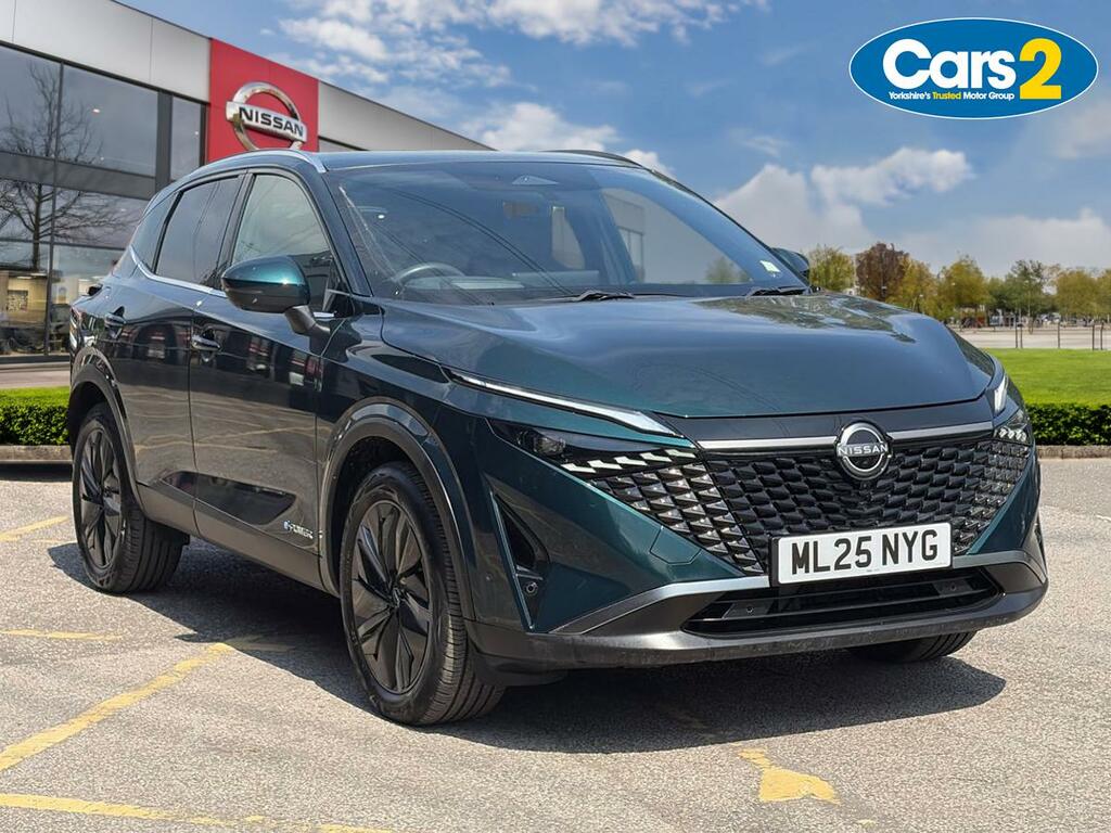 Nissan Qashqai 1.3 Dig-t Mh 158 N-connecta Xtronic Black