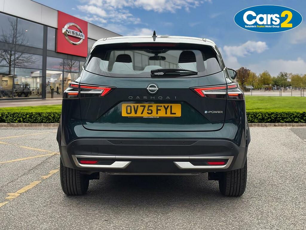 Nissan Qashqai 1.5 E-power Acenta Premium OV75FYL Green #4