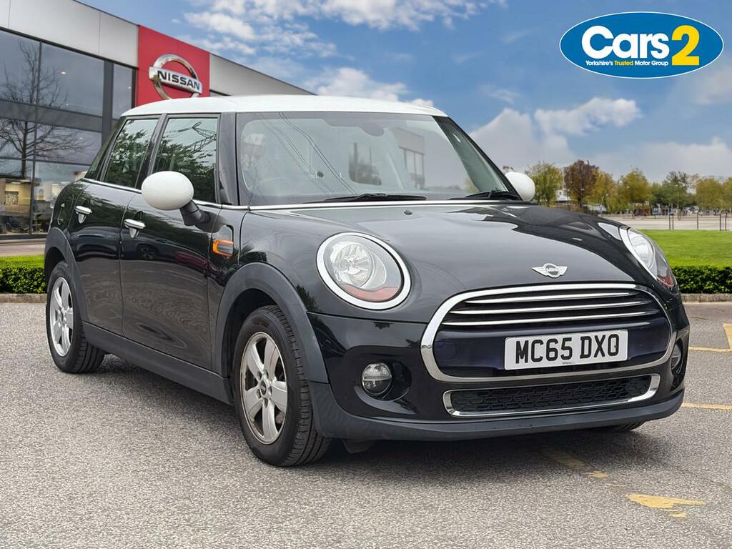 Mini Hatch 1.5 Cooper Black