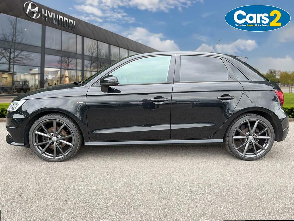 Audi A1 1.4 Tfsi 150 Black Edition S Tronic KY17RRV Black #6
