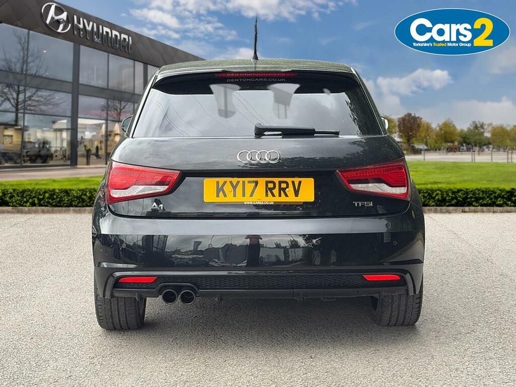 Audi A1 1.4 Tfsi 150 Black Edition S Tronic KY17RRV Black #4