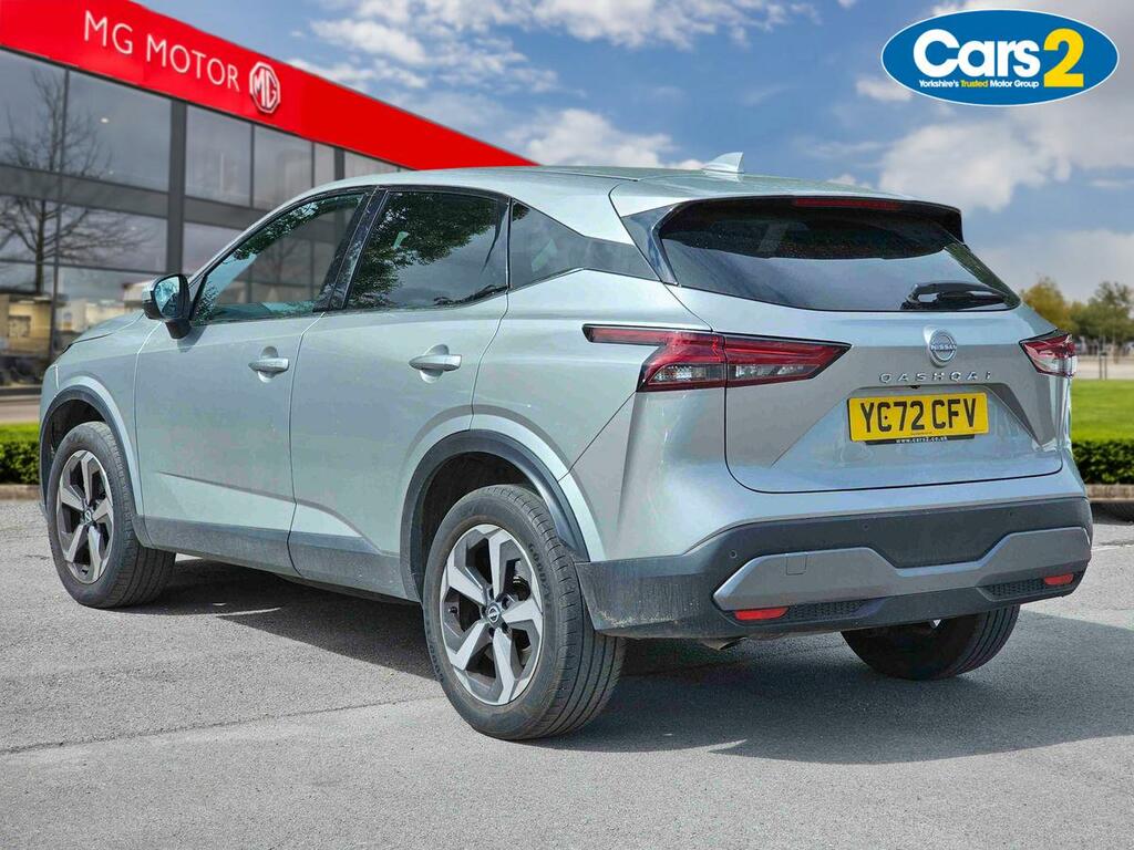 Nissan Qashqai 1.3 Dig-t Mh 158 N-connecta Xtronic YC72CFV Silver #5