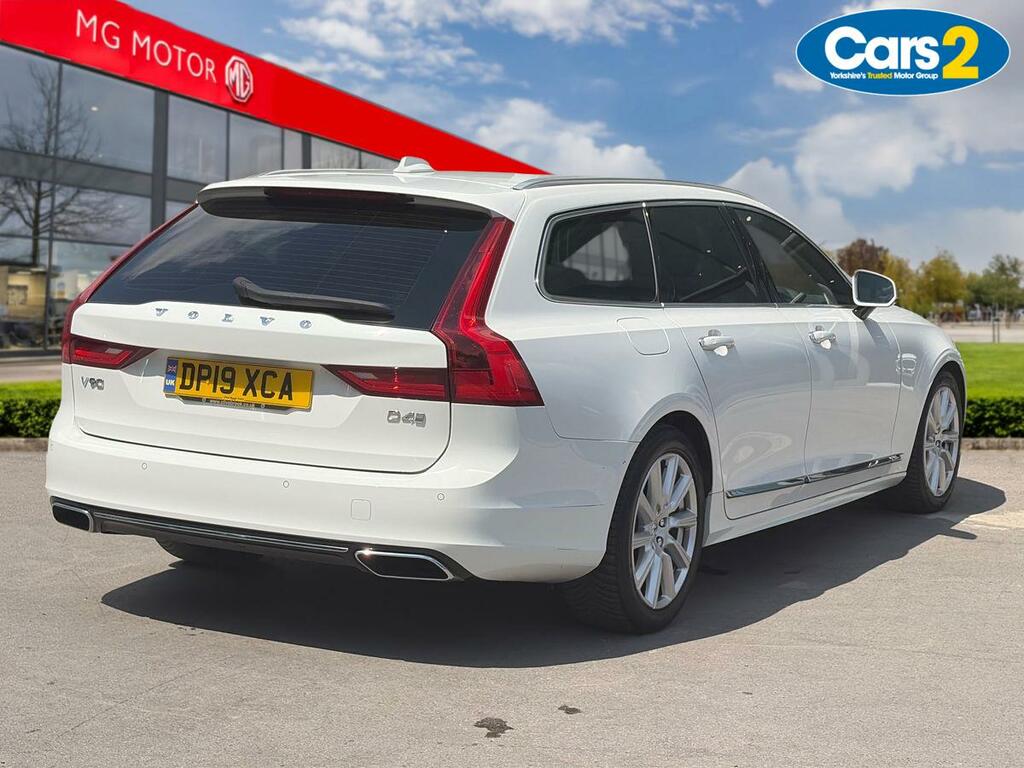 Volvo V90 2.0 D4 Inscription Geartronic DP19XCA White #3