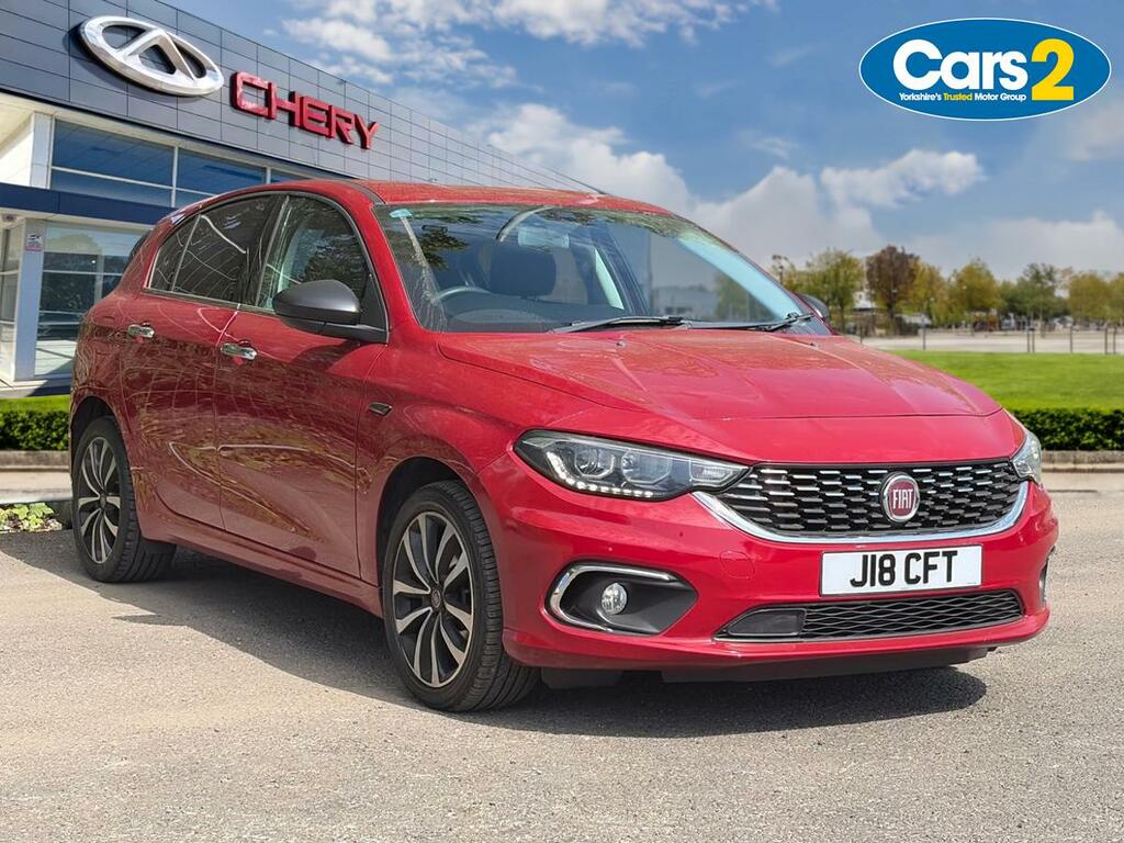 Fiat Tipo 1.3 Multijet Lounge Red