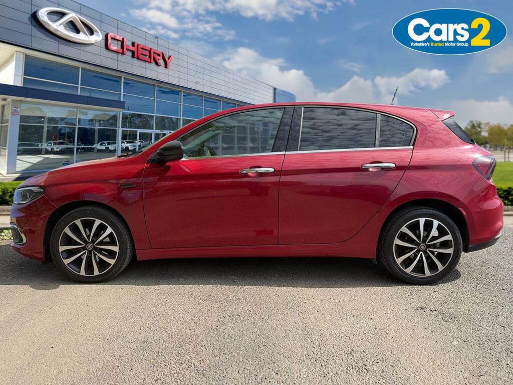 Fiat Tipo 1.3 Multijet Lounge Red #6